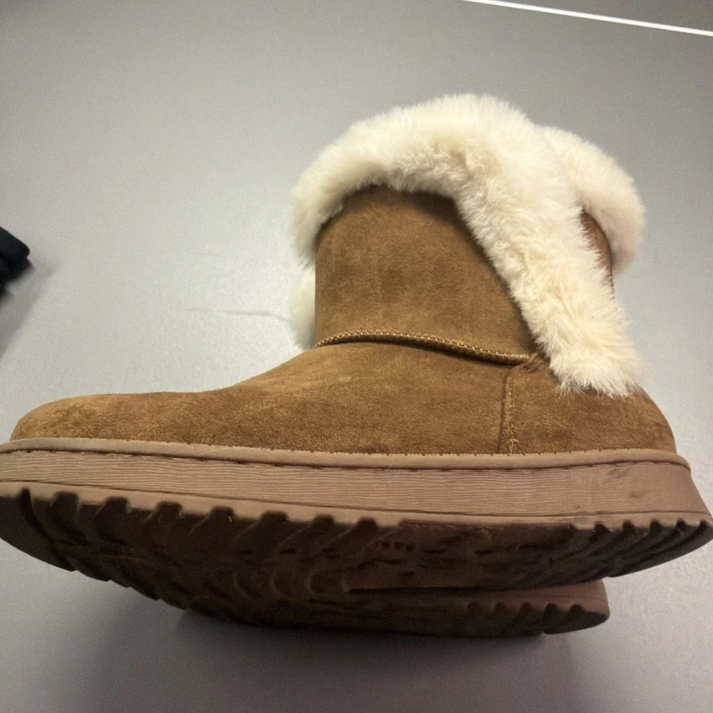 So Goods For‎ Life Paulina BrownFurry Boots - Womens 8 Great